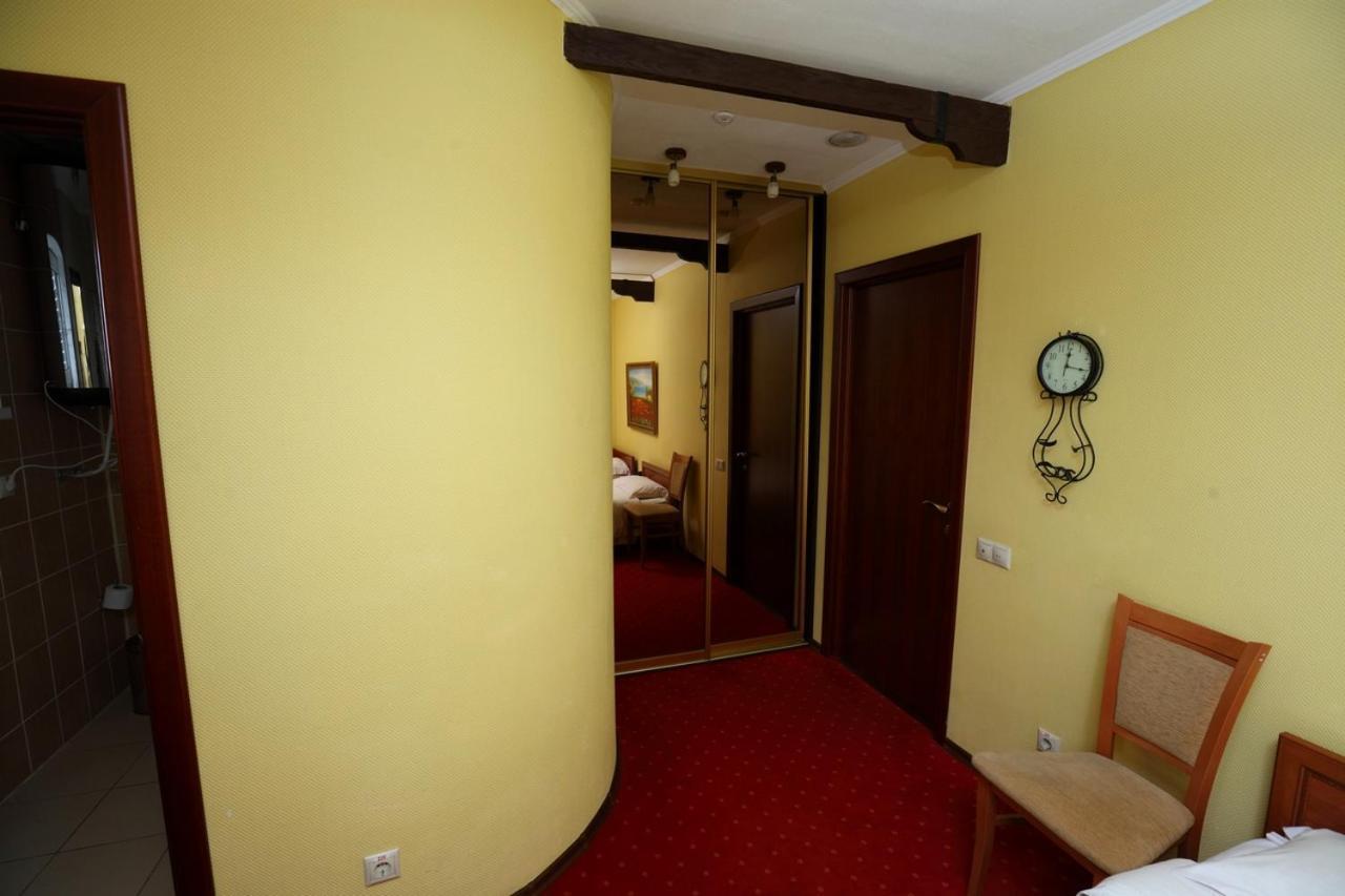 Medzhybozhskiy Zamok Tribukhovtsy Habitación foto