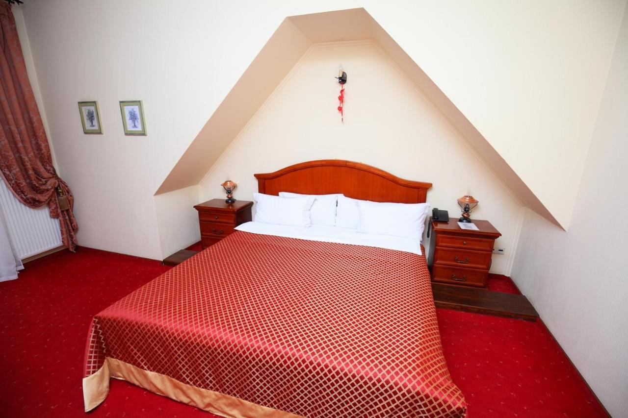 Medzhybozhskiy Zamok Tribukhovtsy Habitación foto