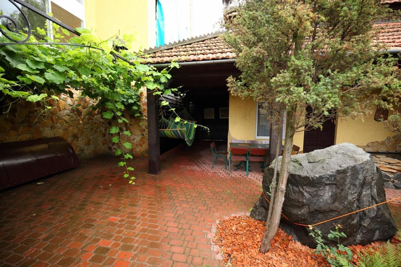 Medzhybozhskiy Zamok Tribukhovtsy Habitación foto